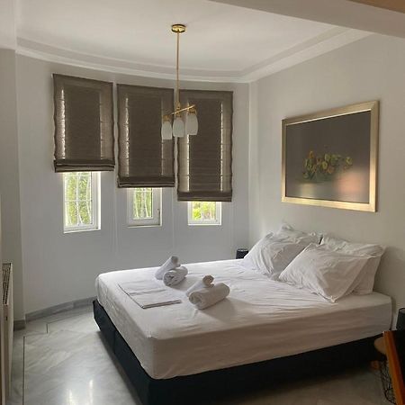 Suite With Garden Agia Marina  Buitenkant foto