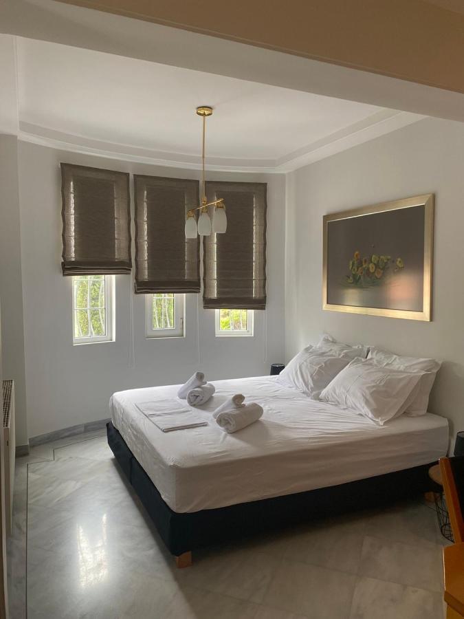Suite With Garden Agia Marina  Buitenkant foto