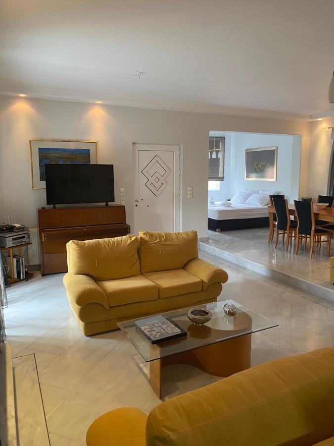 Suite With Garden Agia Marina  Buitenkant foto