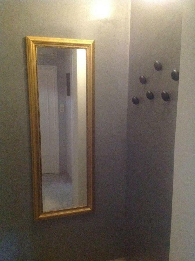 Suite With Garden Agia Marina  Buitenkant foto
